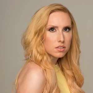 Meet your Posher, Christy